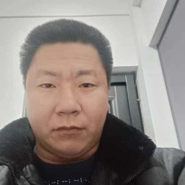 35岁岁四川单身帅哥 - 昌都吉缘网