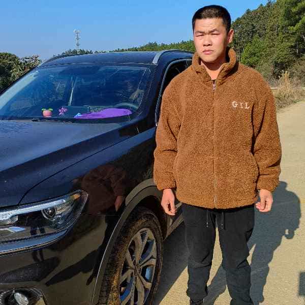 31岁岁江西单身帅哥 - 昌都吉缘网