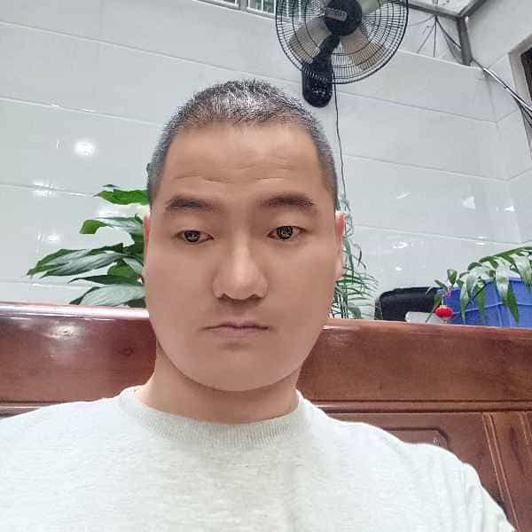 37岁岁福建单身帅哥 - 昌都吉缘网