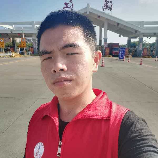 24岁岁福建单身帅哥 - 昌都吉缘网