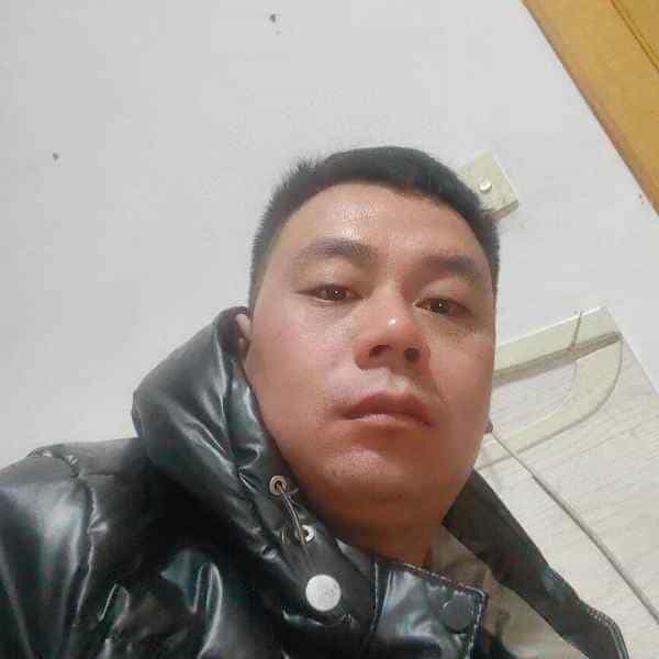 35岁岁河北单身帅哥 - 昌都吉缘网
