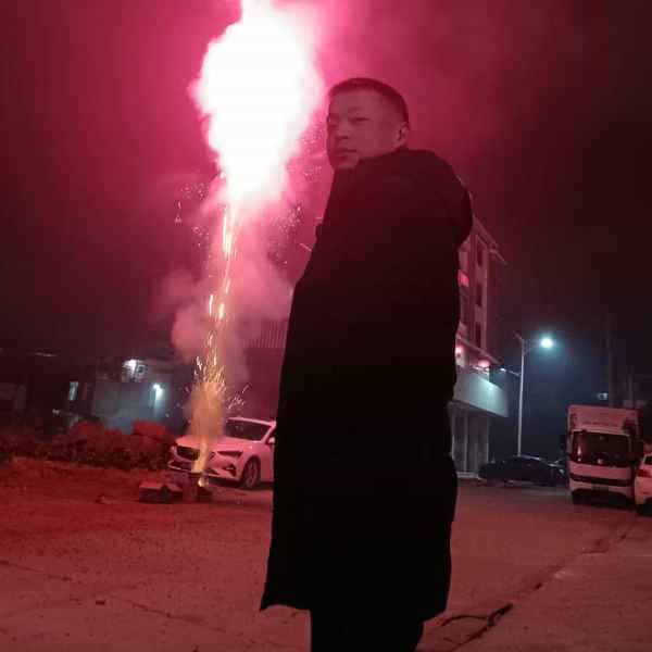 38岁岁四川单身帅哥 - 昌都吉缘网