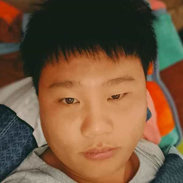 31岁岁河南单身帅哥 - 昌都吉缘网