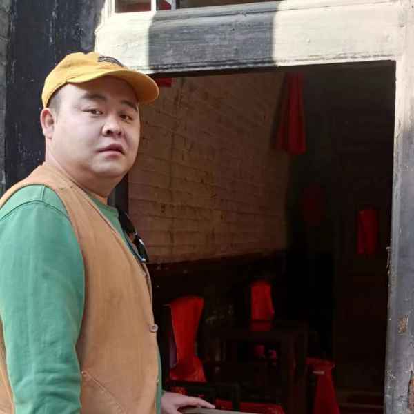 35岁岁陕西单身帅哥 - 昌都吉缘网