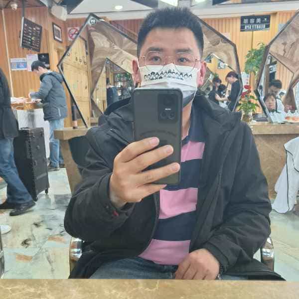 37岁岁上海单身帅哥 - 昌都吉缘网