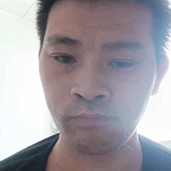 42岁岁重庆单身帅哥 - 昌都吉缘网
