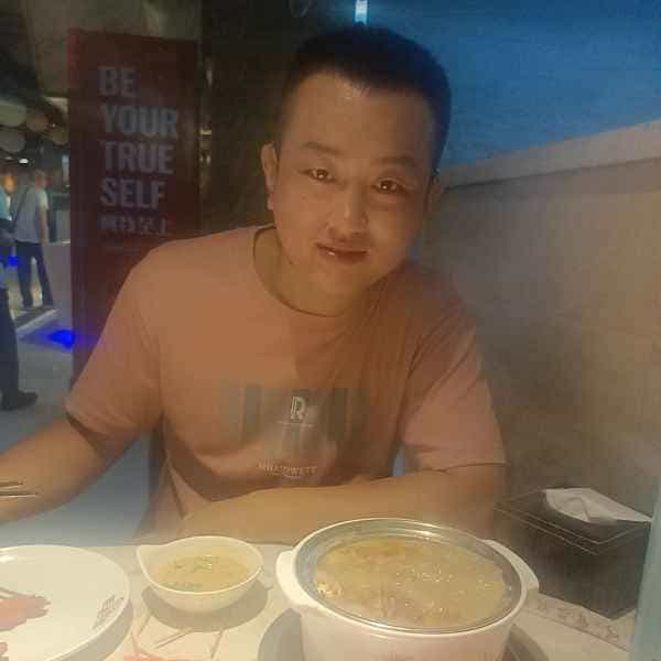 34岁岁山西单身帅哥 - 昌都吉缘网