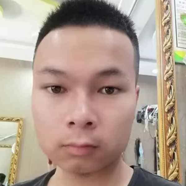 29岁岁云南单身帅哥 - 昌都吉缘网