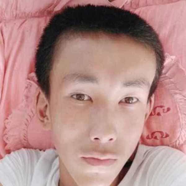 22岁岁山东单身帅哥 - 昌都吉缘网