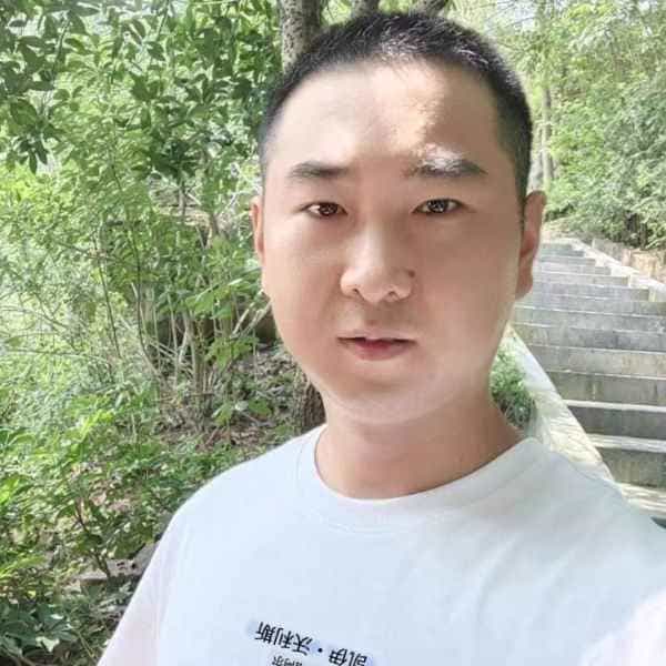 36岁岁重庆单身帅哥 - 昌都吉缘网