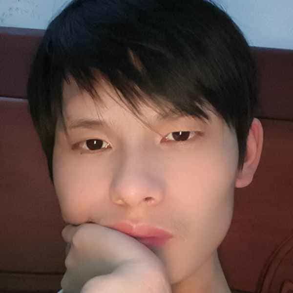35岁岁重庆单身帅哥 - 昌都吉缘网