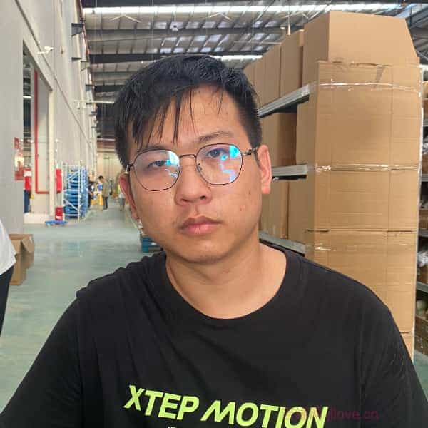 30岁岁广东单身帅哥 - 昌都吉缘网