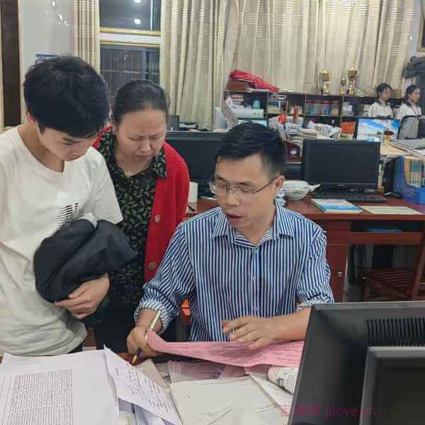36岁岁湖南单身帅哥 - 昌都吉缘网
