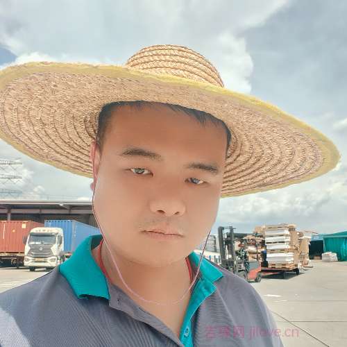 33岁岁湖南单身帅哥 - 昌都吉缘网